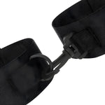 Menottes en nylon Darkness pour jeux sensuels - Vignette | Adopt1toy