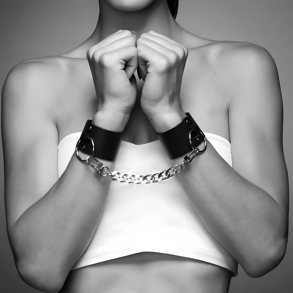 bijoux indiscrets maze manchettes larges noir