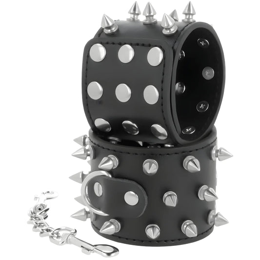 darkness menottes a pointes noires skulls and bones