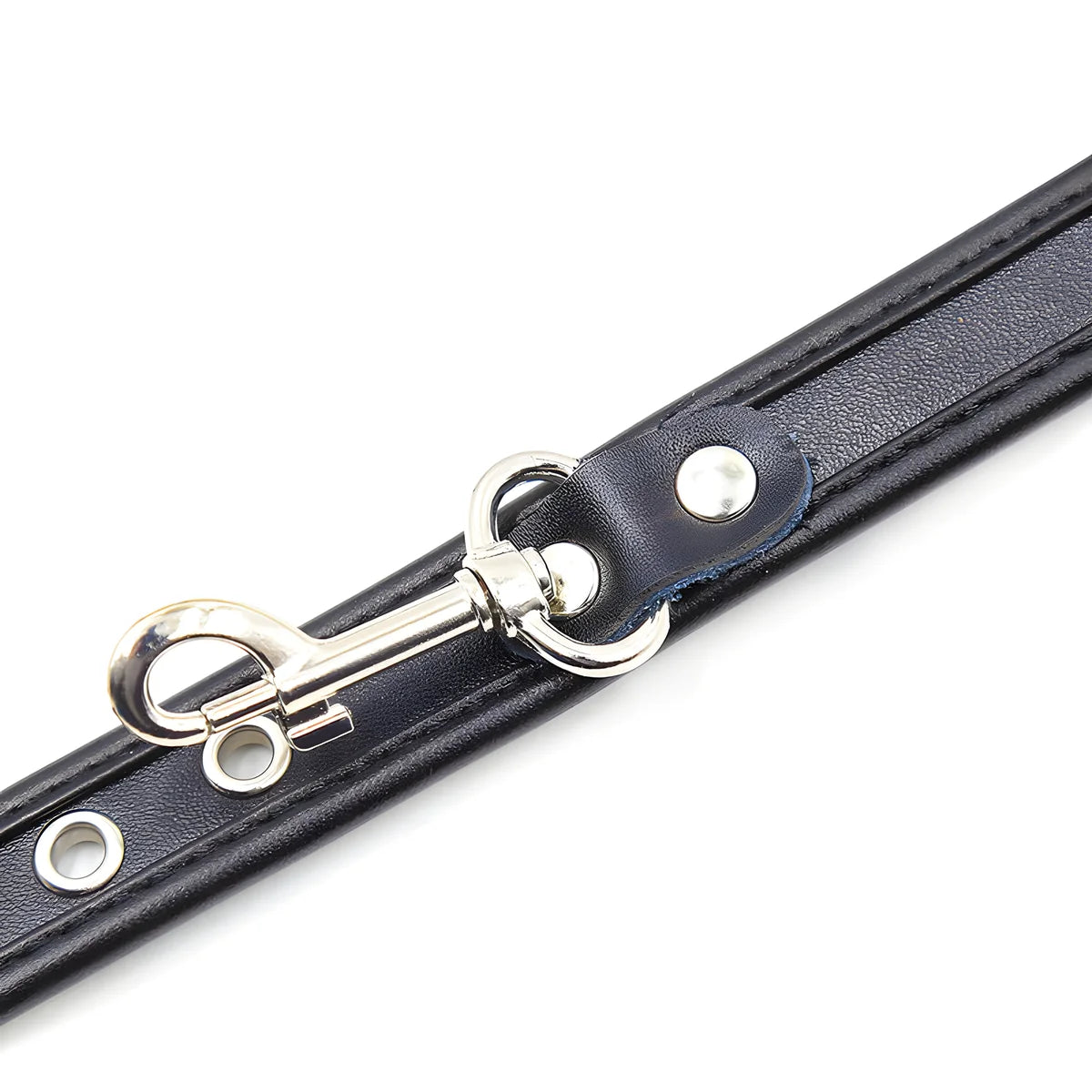 ohmama fetish retenues poignets