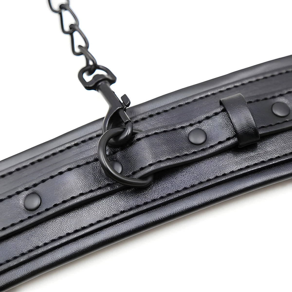 ohmama fetish restrictions au poignet