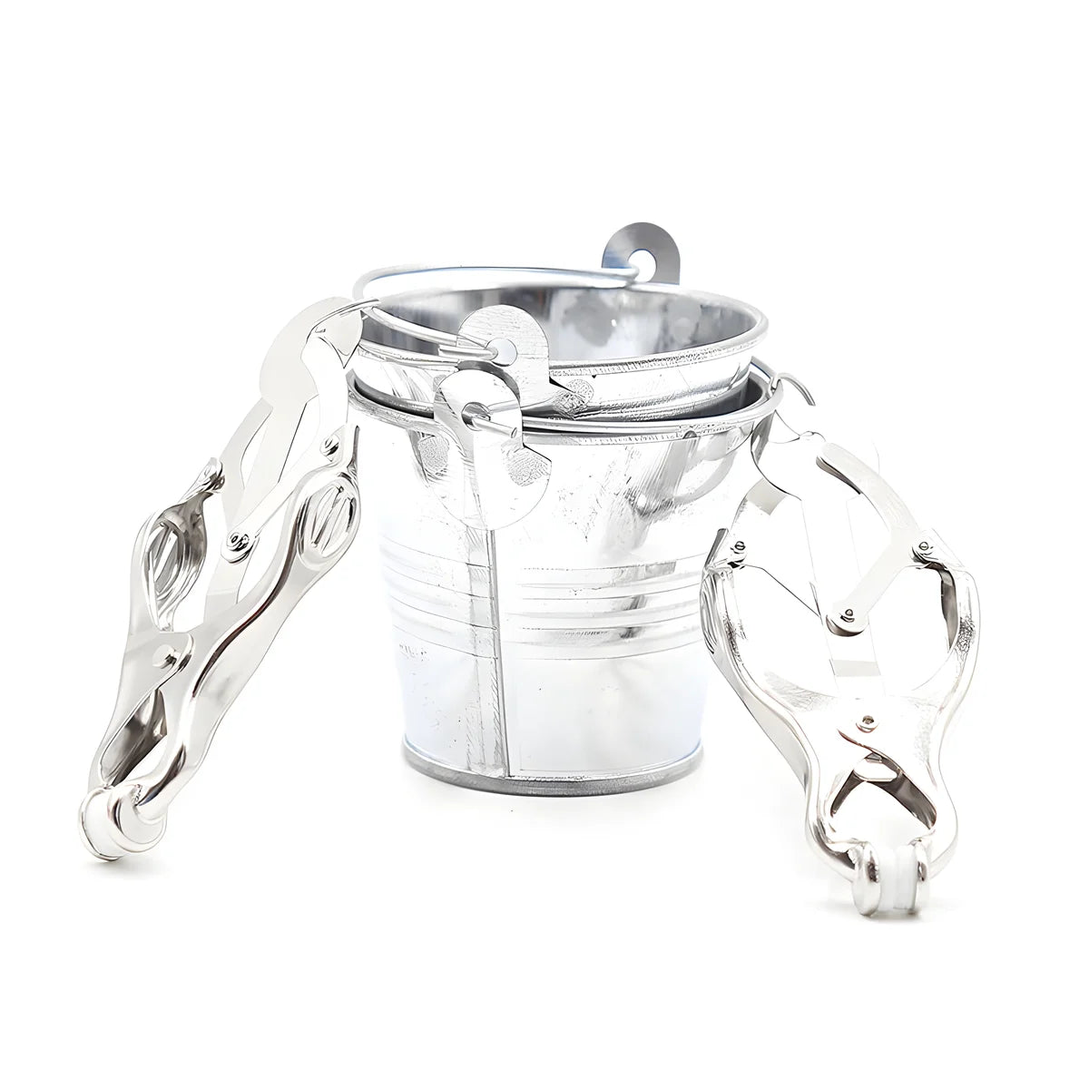 pinces a tetons ohmama fetish avec seaux