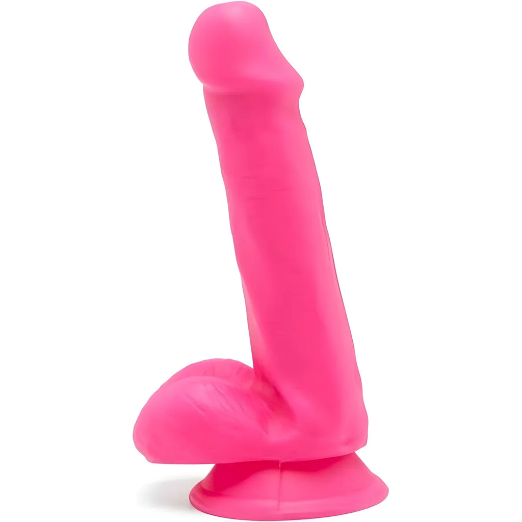 Gode realiste colore Get Real rose vif avec testicules et ventouse, profil : gland marque, tige courbee et base ventouse, version fun double densite couleur pop.