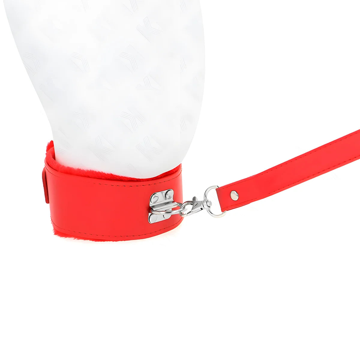 kink collier avec laisse 116 cm avec clous argentes modele 4 rouge ajustable 40 48 cm x 6 cm