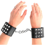 Menottes Kink : douceur et domination raffinée - Vignette | Adopt1toy