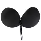 Soutien-gorge adhésif sans bretelles effet décolleté — détail base