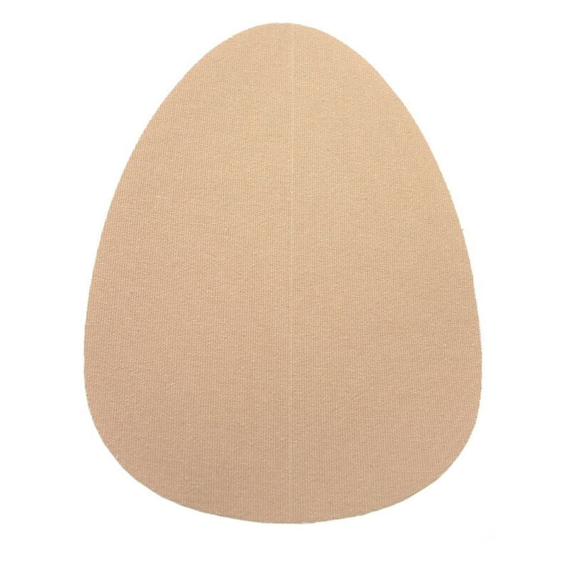 Coussinet de lifting des seins Bye Bra presente seul de face, patch adhesif goutte en coton coloris chair a couture centrale, accessoire reutilisable impermeable pour soutenir la poitrine