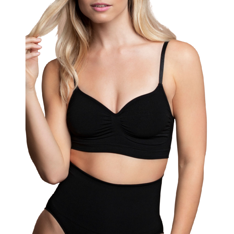 Soutien-gorge sans couture Bye Bra noir porte de face par une modele avec culotte assortie, controle moyen et bonnet galbe en polyamide elasthanne lisse sous les vetements ajustes