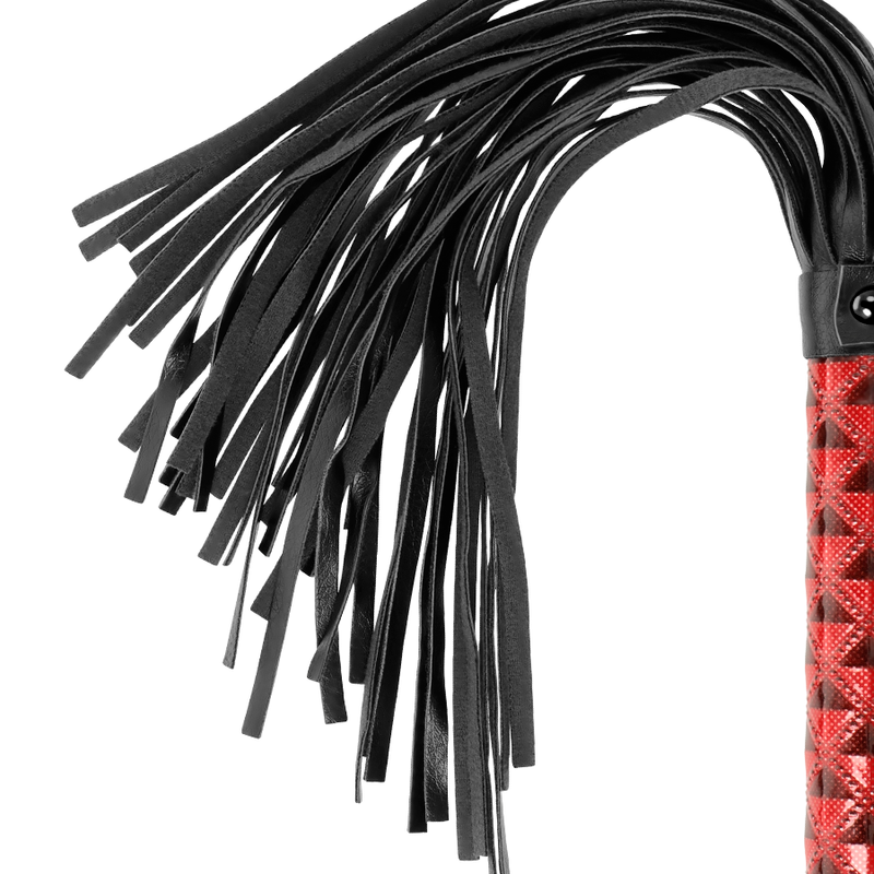Flogger en cuir végan BEGME rouge — vue de profil