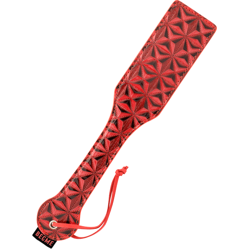 Pelle en cuir végétalien red edition — vue de profil