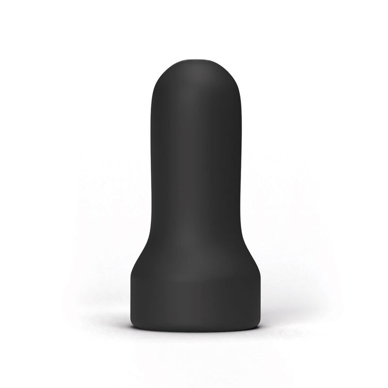 Masturbateur lisse All Black 17 cm en TPR noir, vue de face sur son fourreau exterieur lisse et sobre a tete arrondie et base évasée, interieur strié réaliste discret.