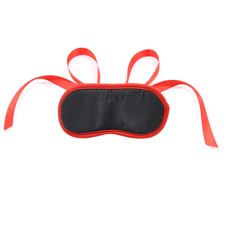 Masque fétichiste noir à bords rouges — vue de dos
