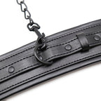 Menottes cuir ajustables restriction BDSM — emballage produit