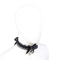 Collier fétiche dentelle avec cloche — vue principale