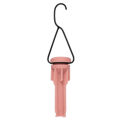 Cintre de sechage Hang Dry Fleshlight en aluminium noir, manchon rose suspendu tete en bas pour secher l'interieur de la gaine apres nettoyage.