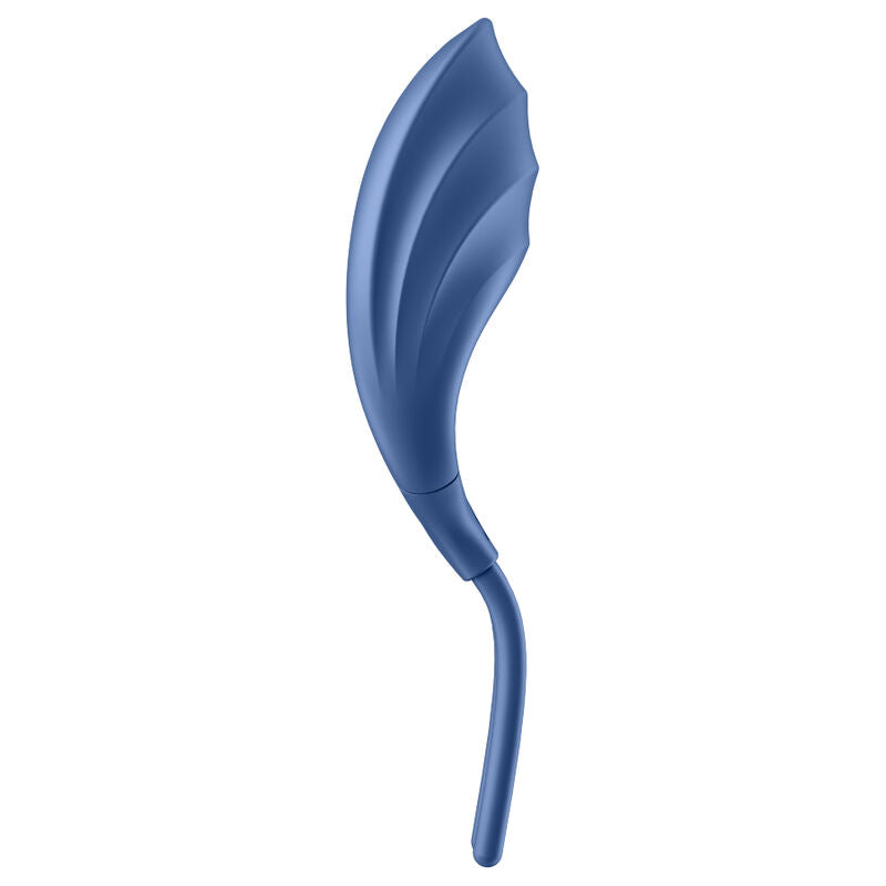 Anneau pénien vibrant Swordsman bleu vu de profil, boucle galbée en silicone médical, languette de commande, recharge USB magnétique, étanche IPX7.
