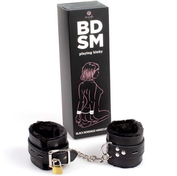 Menottes de bondage rembourrées en simili et chaîne — détail produit