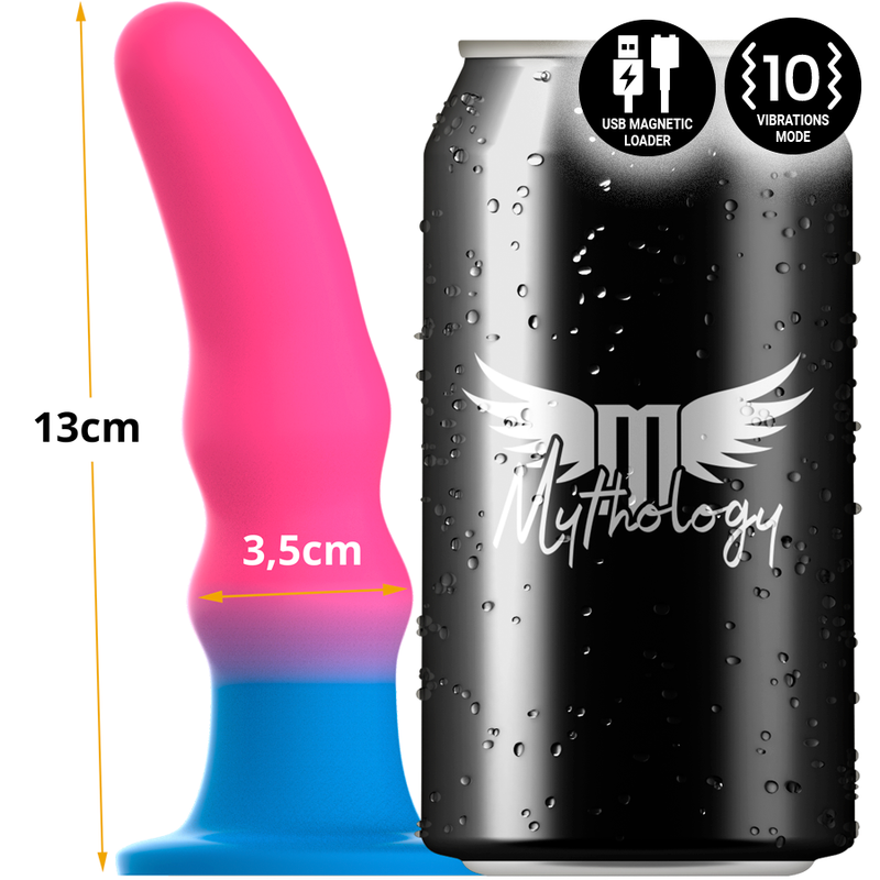 Gode Kuno-Utopia de 13 cm et 3,5 cm de diametre compare a une canette Mythology, silicone fantaisie degrade rose et bleu, rechargeable avec dix modes vibration.