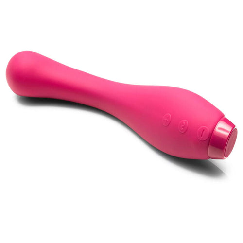 Vibromasseur point G Juno rose couché, tige incurvée à embout incliné squishy et base à boutons rouges, finition lisse du produit vue de biais sur fond blanc parfaitement épuré et lumineux.
