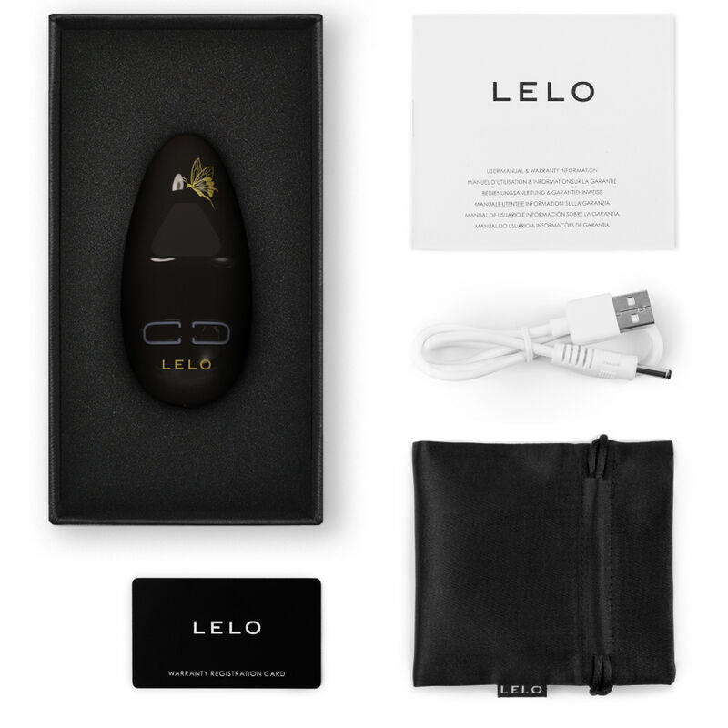 Masseur NEA 3 brun de Lelo dans son ecrin avec notice, cable USB, carte et pochette, petit vibromasseur clitoridien en silicone etanche rechargeable a 10 modes