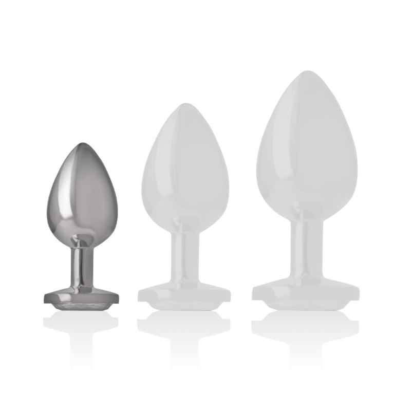 Trio de plugs anaux Intense en metal chrome à base bijou, le plus petit mis en avant, corps coniques lisses pour une progression de tailles anale.