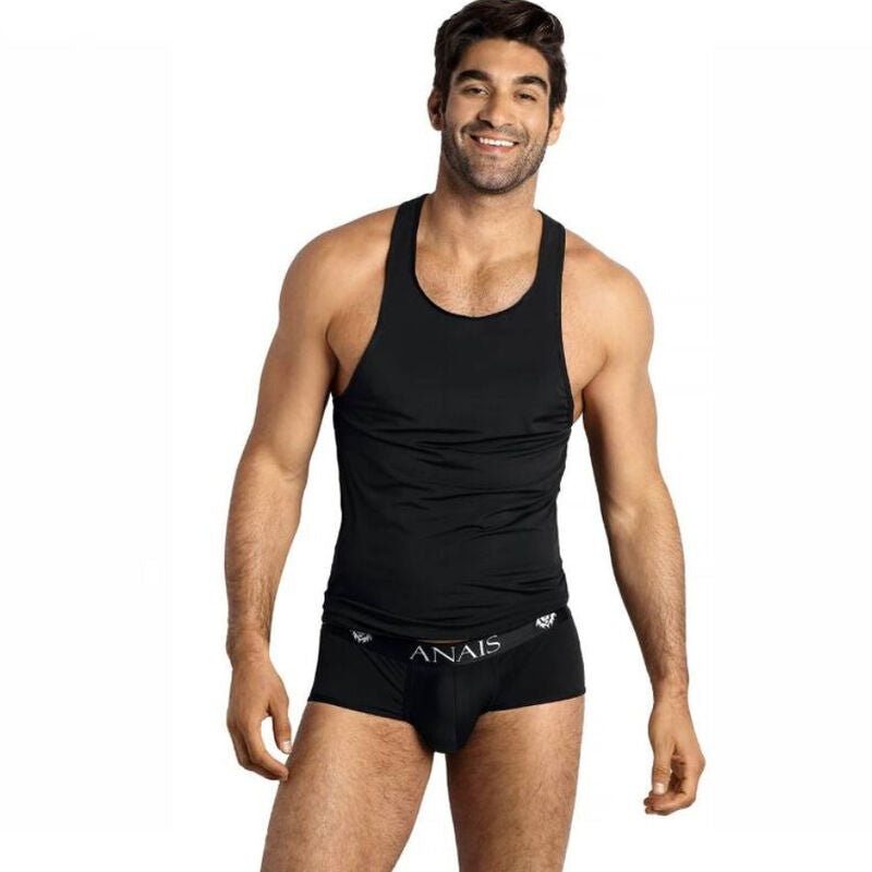 Debardeur homme Essence microfibre noire porte de face par un modele souriant, coupe ajustee sans manches et boxer assorti a la ceinture logo Anais.