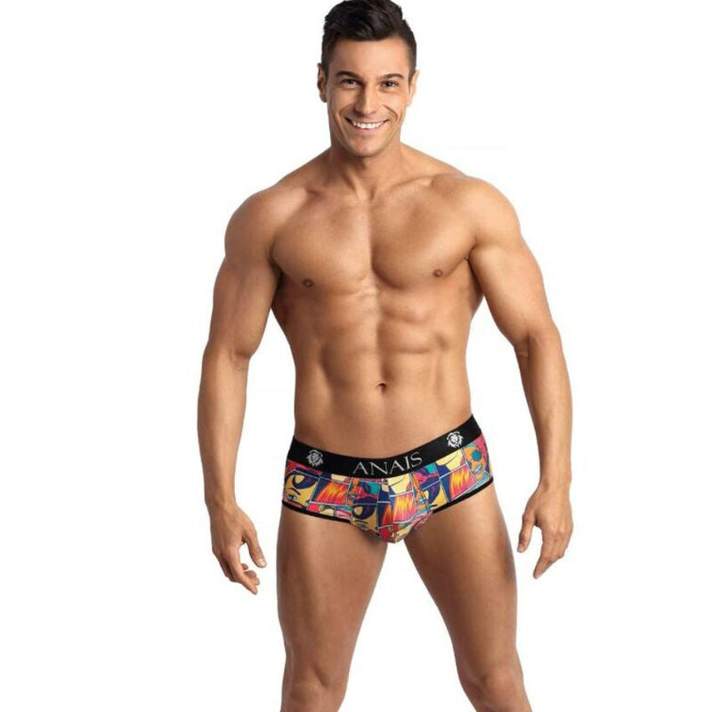 Boxer homme Comics modal porte par un mannequin au torse nu, vue de face, imprime bande dessinee colore et large ceinture Anais, coupe sportive moulante en polyamide elasthanne