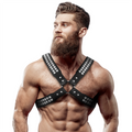 fetish submissive attitude harnais poitrine croisee en cuir ecologique pour hommes avec rivets