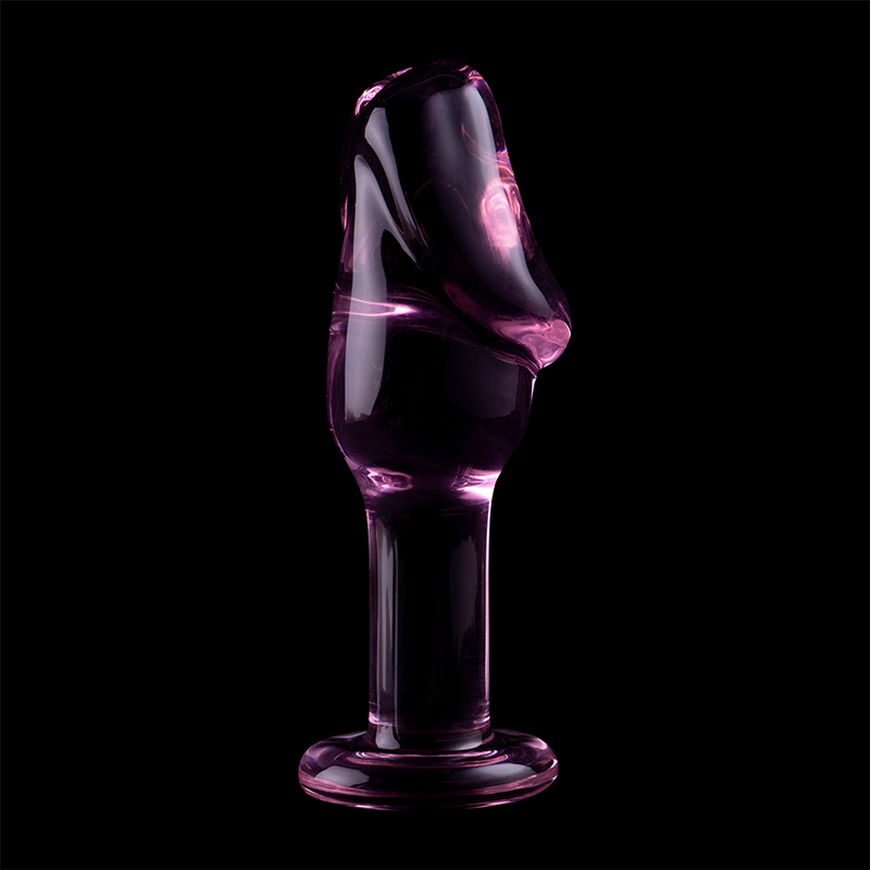 Plug anal en verre borosilicate teinte rose-violet tete galbee torsadee sur fond noir, tige et base perlee, vue de face, surface lisse non poreuse thermique.
