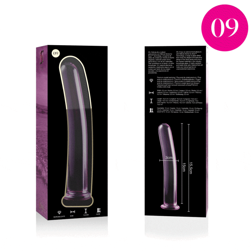 Packaging violet du gode en verre borosilicate Nebula Series et insert lisse de 15,5 cm, surface non poreuse facile a nettoyer, base de securite, ambiance plage.