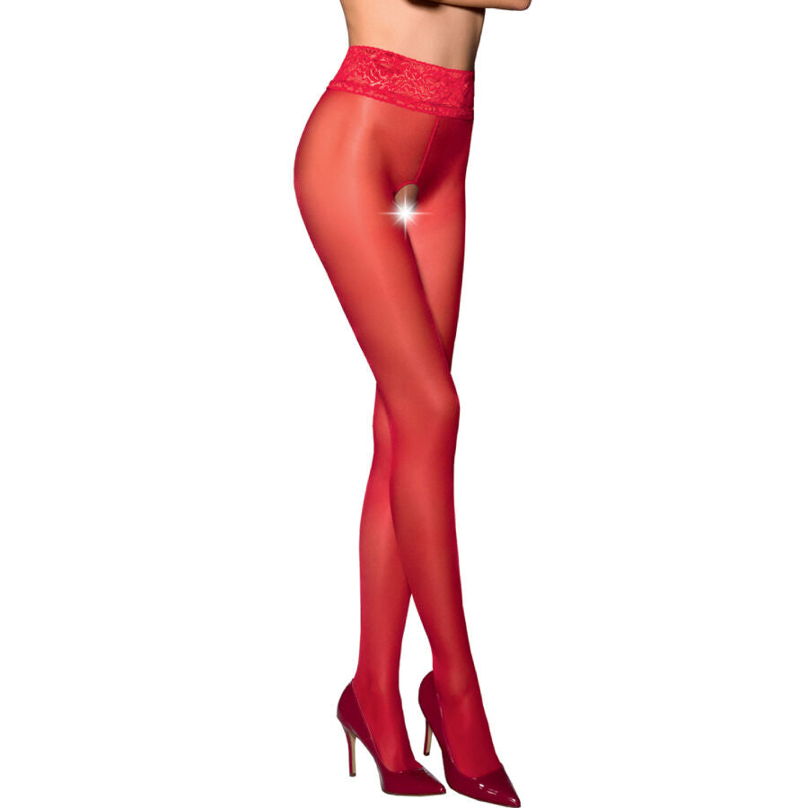 Collant ouvert rouge Passion porté de profil sur jambes nues, taille brillante, ouverture entrejambe et maille satinée transparente sur talons aiguilles.