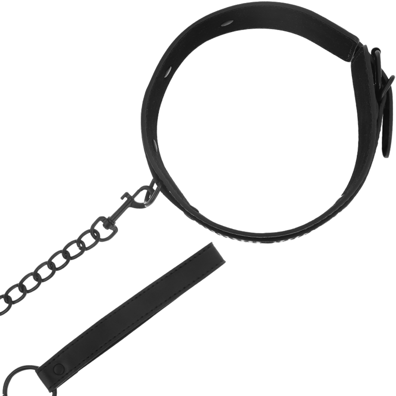 Collier ras-de-cou réglable en cuir vegan — détail texture surface