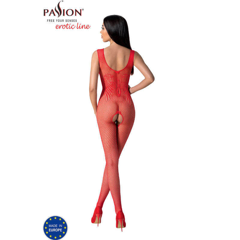 Vue de dos du mannequin en combinaison resille rouge Passion BS098, maille fine transparente moulante a motif brode dorsal et entrejambe ouvert, escarpins rouges