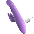 Vibrateur rabbit lapin violet vu en diagonale avec sa télécommande filaire branchée à la base