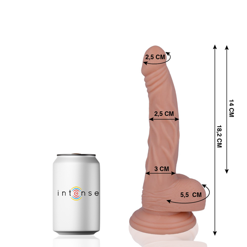 Gode realiste Intense avec schema de cotes 14 et 18,2 cm pres d'une canette, gland veine et testicules moules, version intermediaire en PVC body-safe.