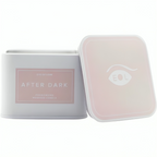 Bougie de massage carree After Dark fermee avec son couvercle rose pose a cote, bougie aux pheromones 150 ml beurre de karite Eye Of Love.
