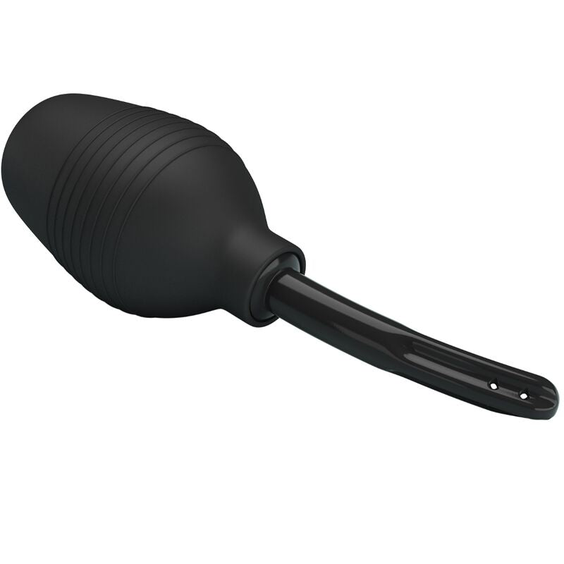 Poire de lavement anale Mr Play en silicone noir grande capacite, ampoule cannelee a presser et longue canule souple, accessoire d'hygiene intime avant les jeux anaux.