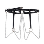 Ceinture harnais en cuir à chaînes et anneaux — vue de dos