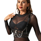 Harnais corset en cuir à détail chaîne — détail produit