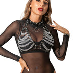 Soutien-gorge harnais en cuir avec collier à chaîne — détail produit