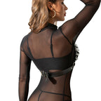 Soutien-gorge harnais en cuir avec collier à chaîne — vue de profil