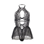 Body teddy dentelle dos nu col américain et jupe tulle — détail texture surface