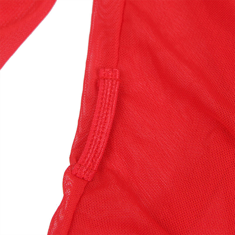 Detail d'une couture et d'une bande du deshabille rouge Subblime, voile transparent fin et finition soignee, tissu pose a plat sur fond blanc.