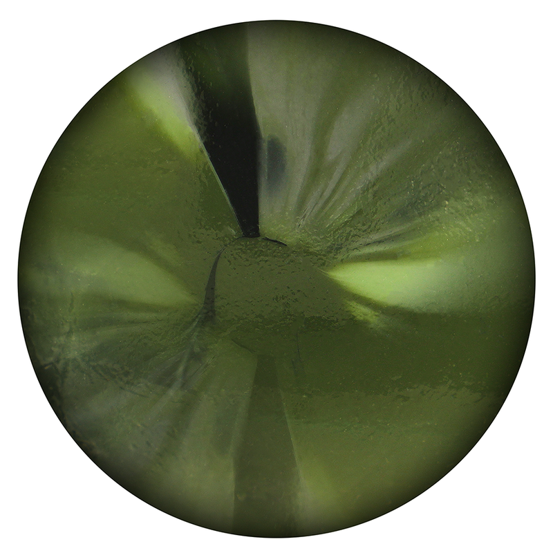 Gros plan sur le tunnel interne vert du masturbateur Steropes en silicone, canal texture pour une stimulation enveloppante, matiere souple et waterproof.