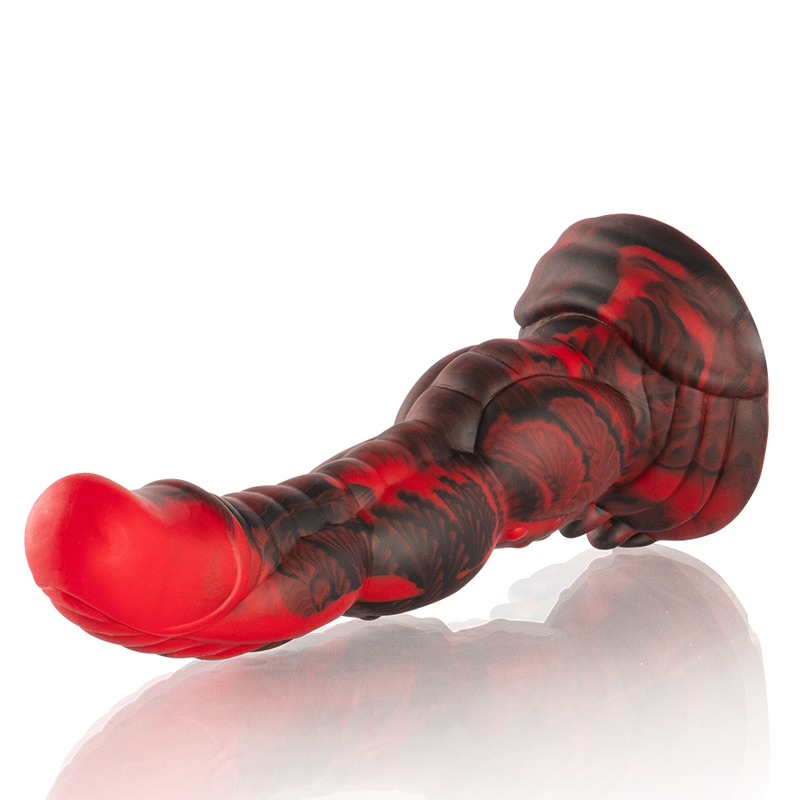 Gode Ares silicone rouge et noir couche de profil, profil ondule a perles etagees, base ventouse, teintes ardentes inspirees du dieu de la guerre fantasy.