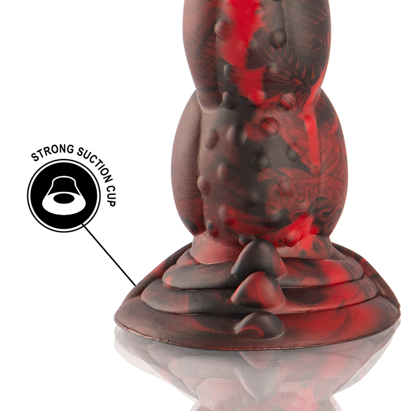 Gode Ares silicone rouge et noir, gros plan sur base ventouse forte et perles etagees, design ondule aux teintes ardentes inspire du dieu de la guerre.