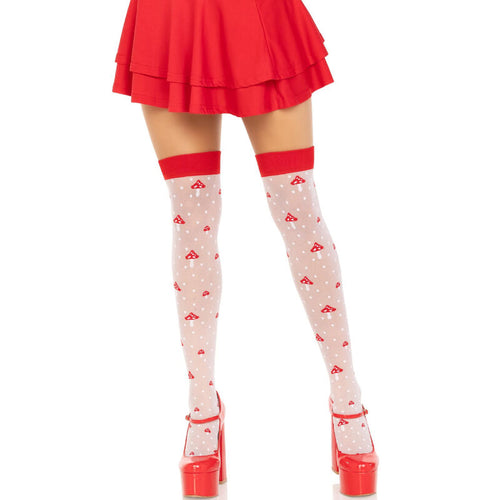 Bas cuissardes transparents à motifs pois et champignons rouges, portés sous une mini-jupe rouge avec escarpins compensés, accessoire fantaisie Leg Avenue