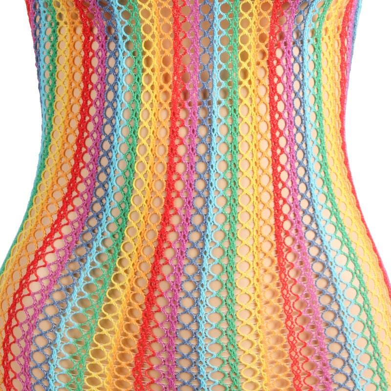 Gros plan sur la maille resille arc-en-ciel Subblime, motif ondule multicolore ajoure soulignant la texture extensible et le degrade de couleurs.