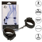 Menottes de chevilles en cuir réglables Nocturnal — détail produit