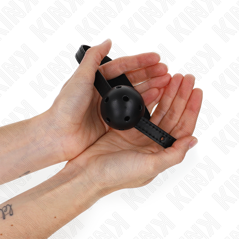 Bâillon boule respirante noire — détail produit
